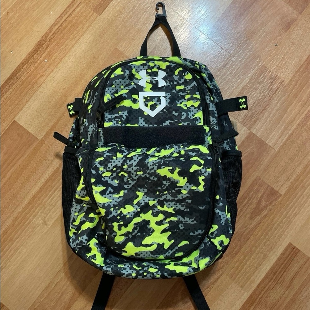 Kids Under Armour tball backpack